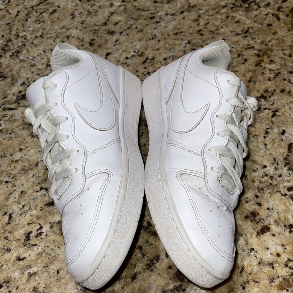 Nike Borough Low - Picture 3 of 8